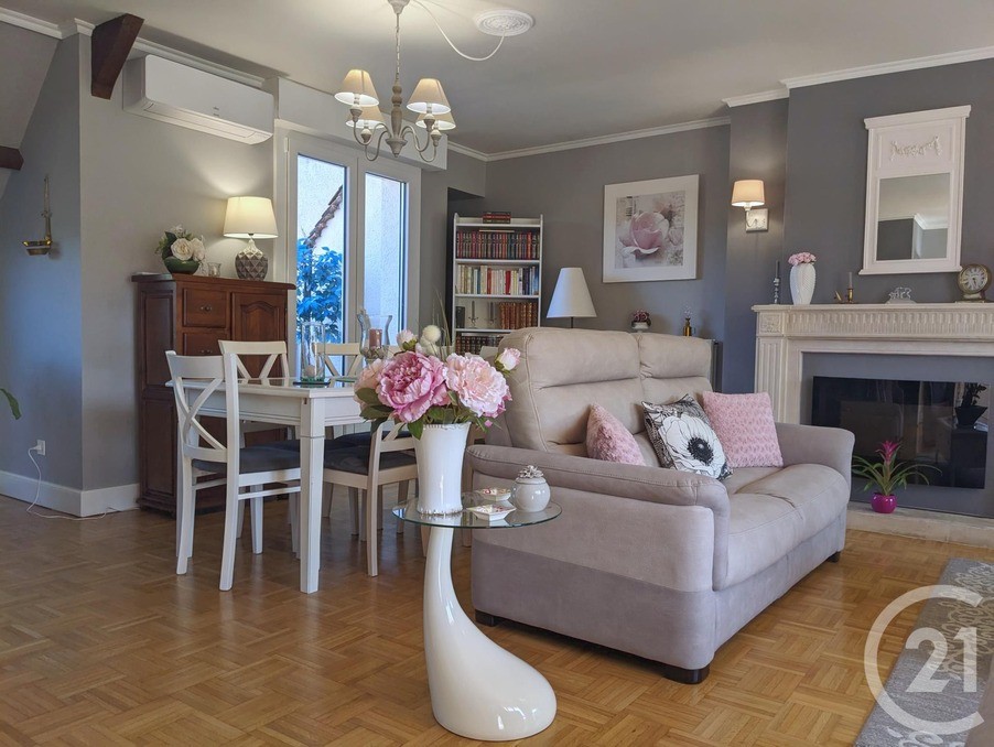 Vente Appartement à Sarlat-la-Canéda 4 pièces