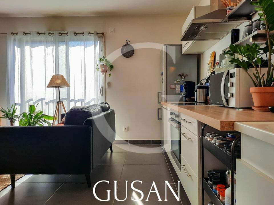 Vente Appartement à Carqueiranne 1 pièce