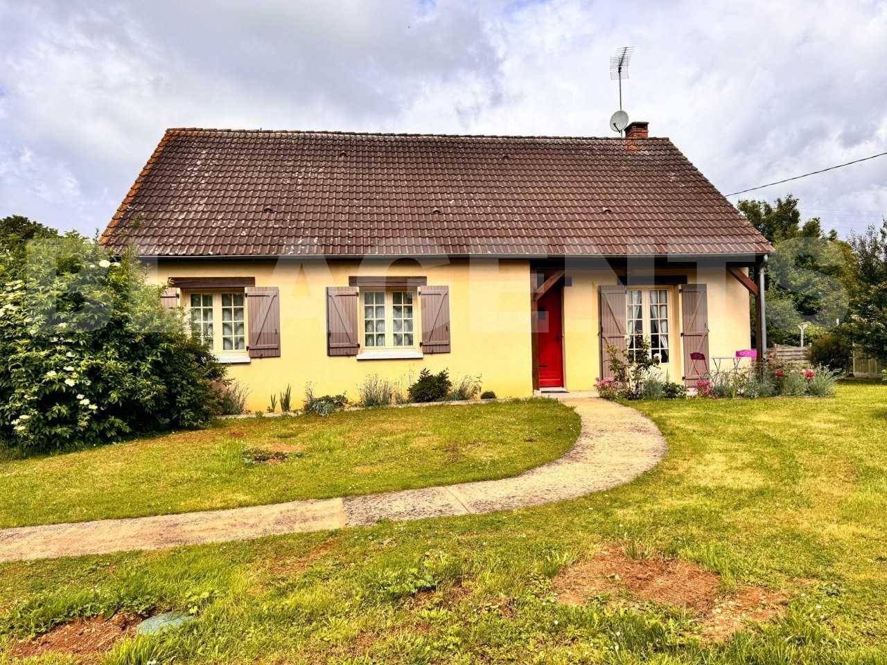 Vente Maison à Loué 5 pièces