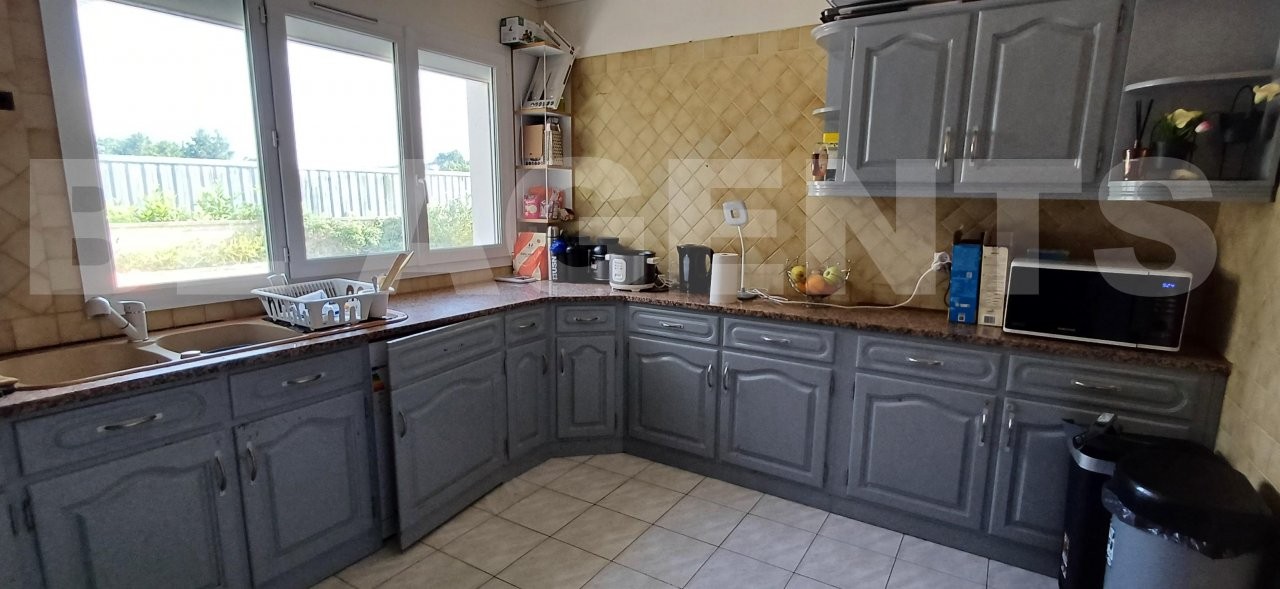 Vente Maison à Poligny 11 pièces