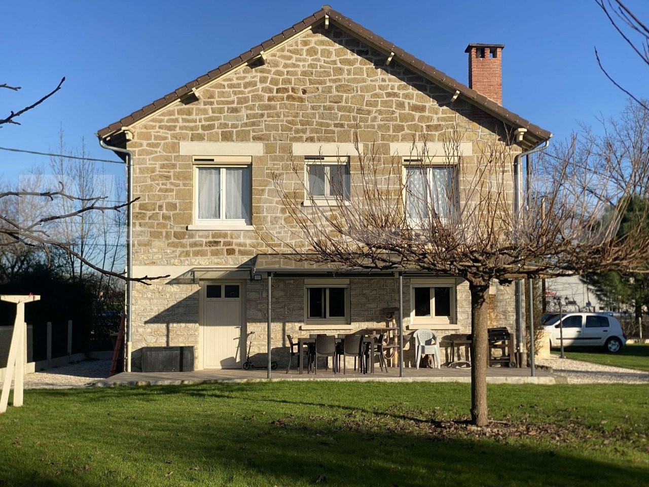 Vente Maison à Saint-Pantaléon-de-Larche 5 pièces