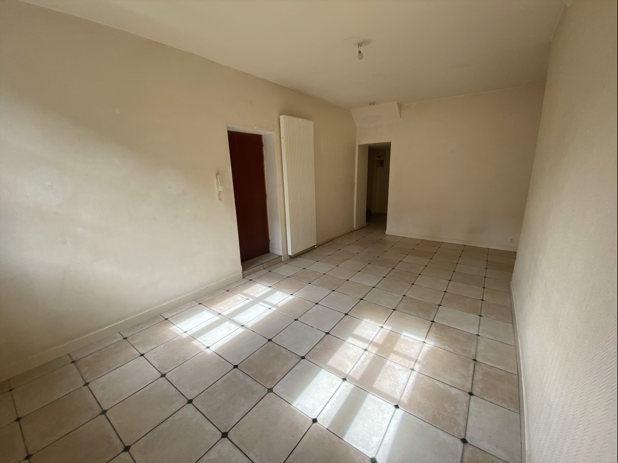 Location Appartement à Villeneuve-sur-Yonne 2 pièces