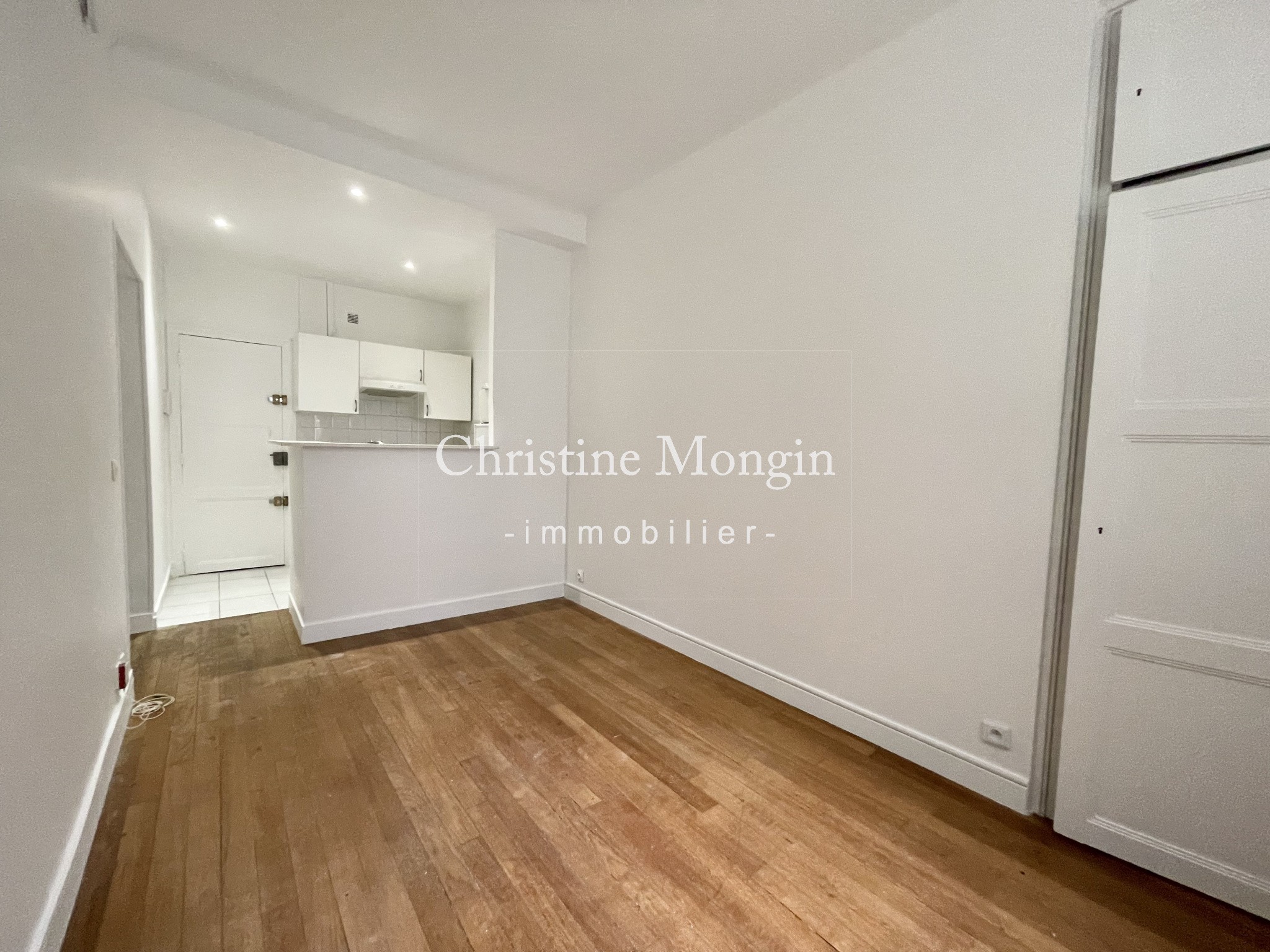 Location Appartement à Paris Passy 16e arrondissement 2 pièces