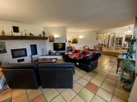 Vente Maison à Cazaubon 8 pièces