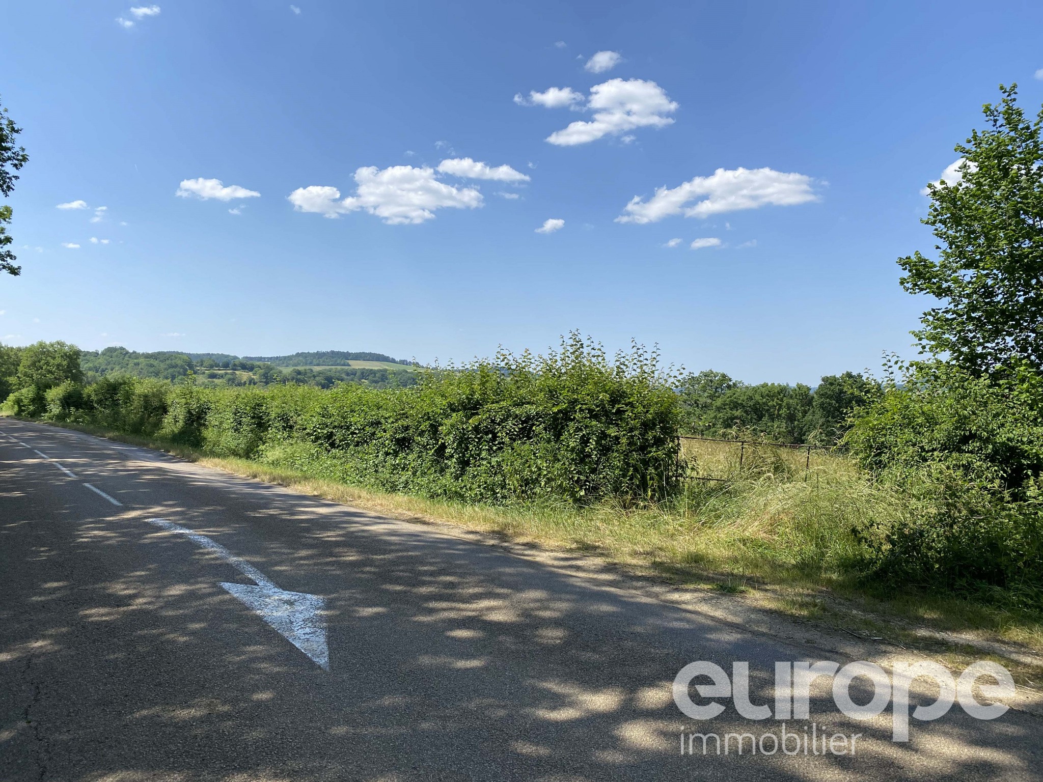 Vente Terrain à Vézelay 0 pièce