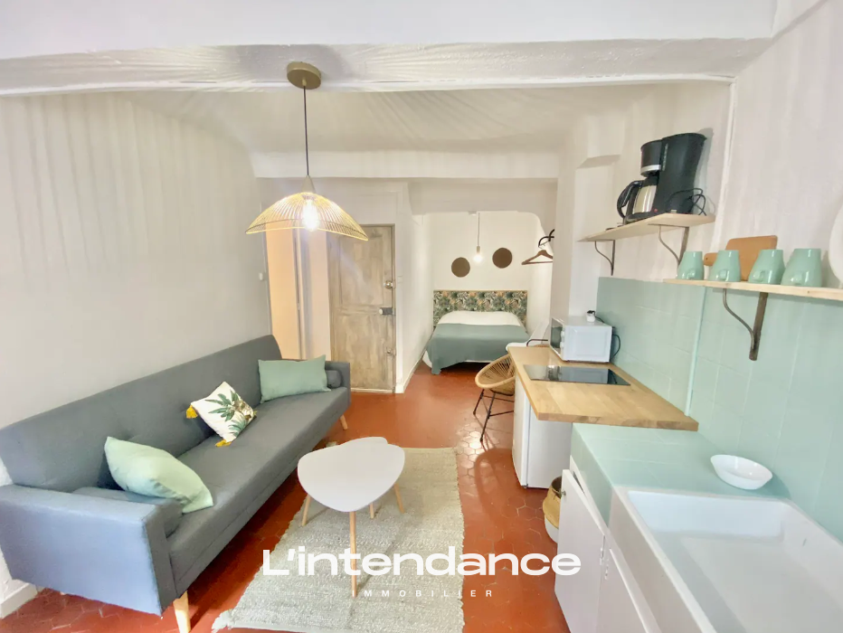 Vente Appartement à Hyères 1 pièce