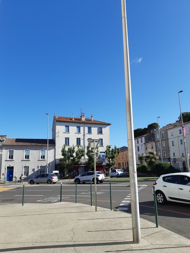 Vente Bureau / Commerce à Alès 0 pièce