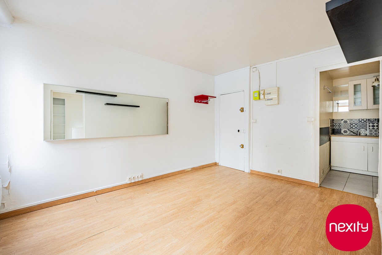 Vente Appartement à Paris Butte-Montmartre 18e arrondissement 2 pièces