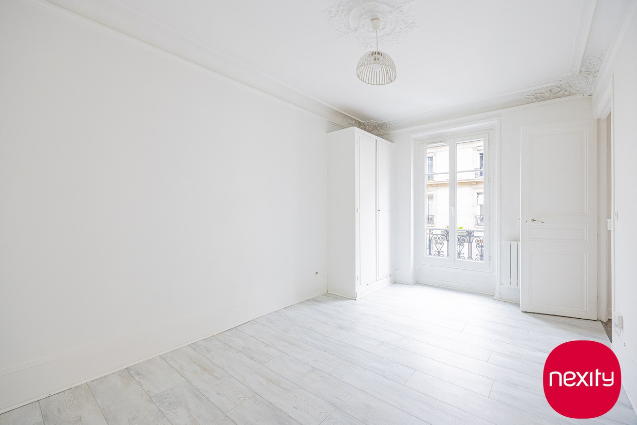 Vente Appartement à Paris Butte-Montmartre 18e arrondissement 2 pièces