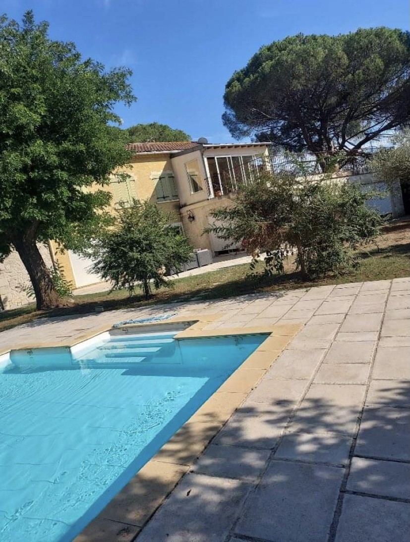 Vente Maison à Nîmes 9 pièces