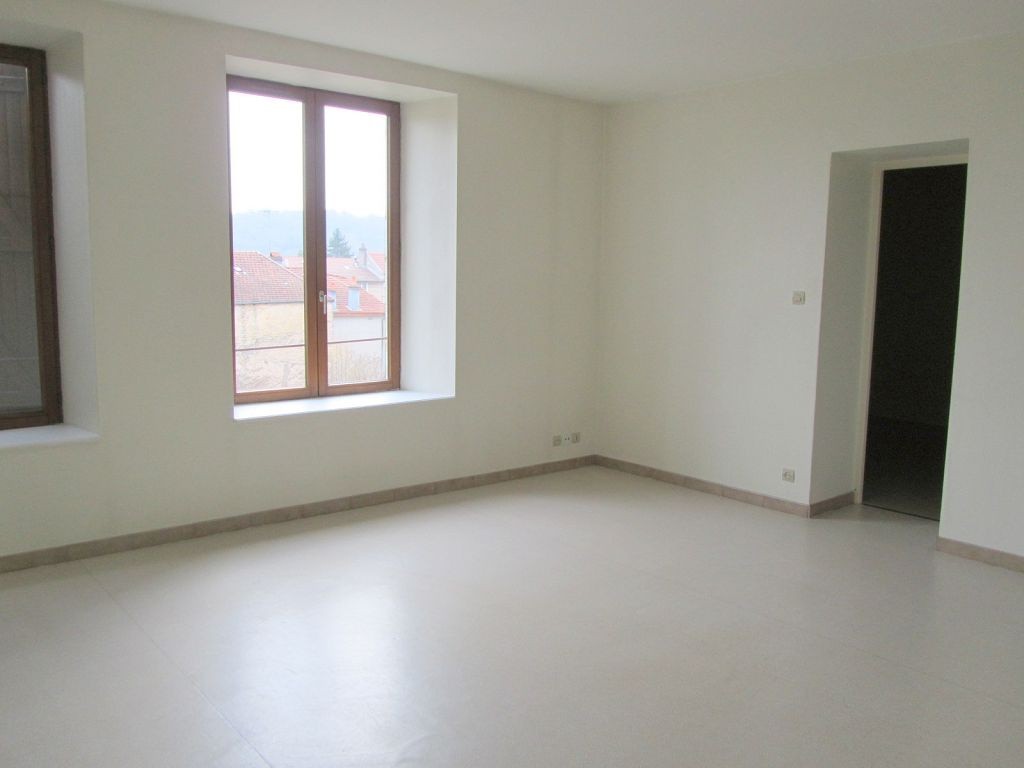 Location Appartement à Mirecourt 3 pièces