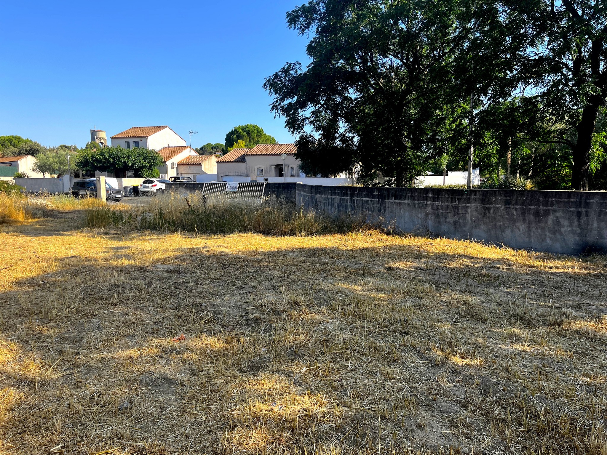 Vente Terrain à Castries 0 pièce