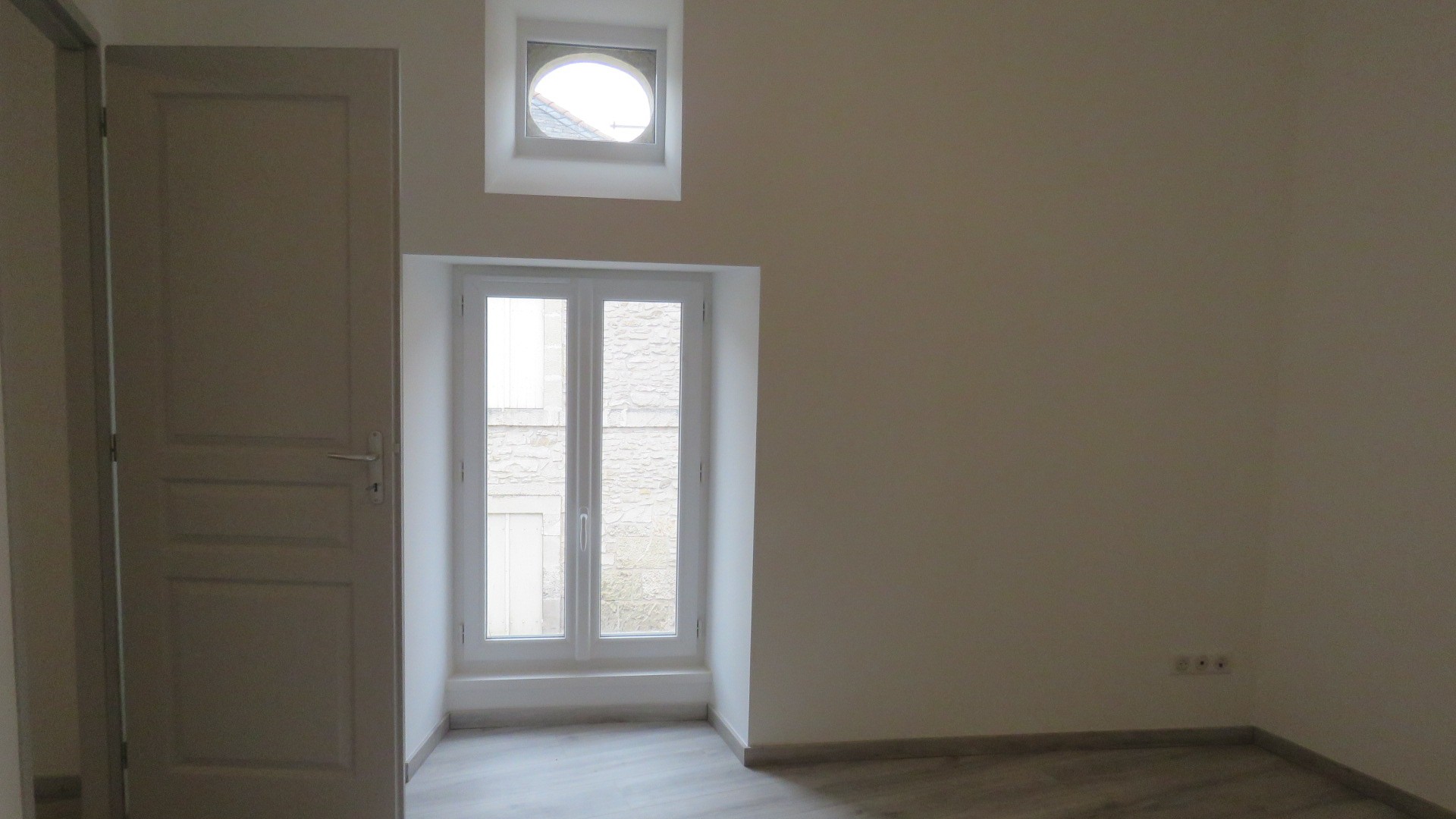 Location Appartement à Savignac-les-Églises 2 pièces