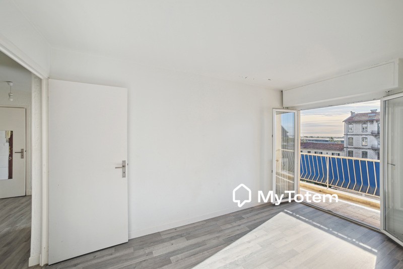 Vente Appartement à Saint-Laurent-du-Var 2 pièces