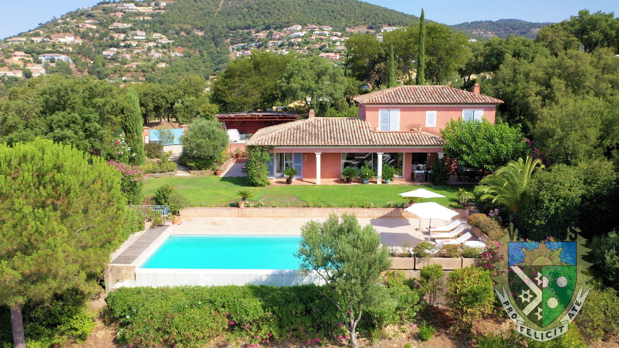 Vente Maison à la Londe-les-Maures 6 pièces