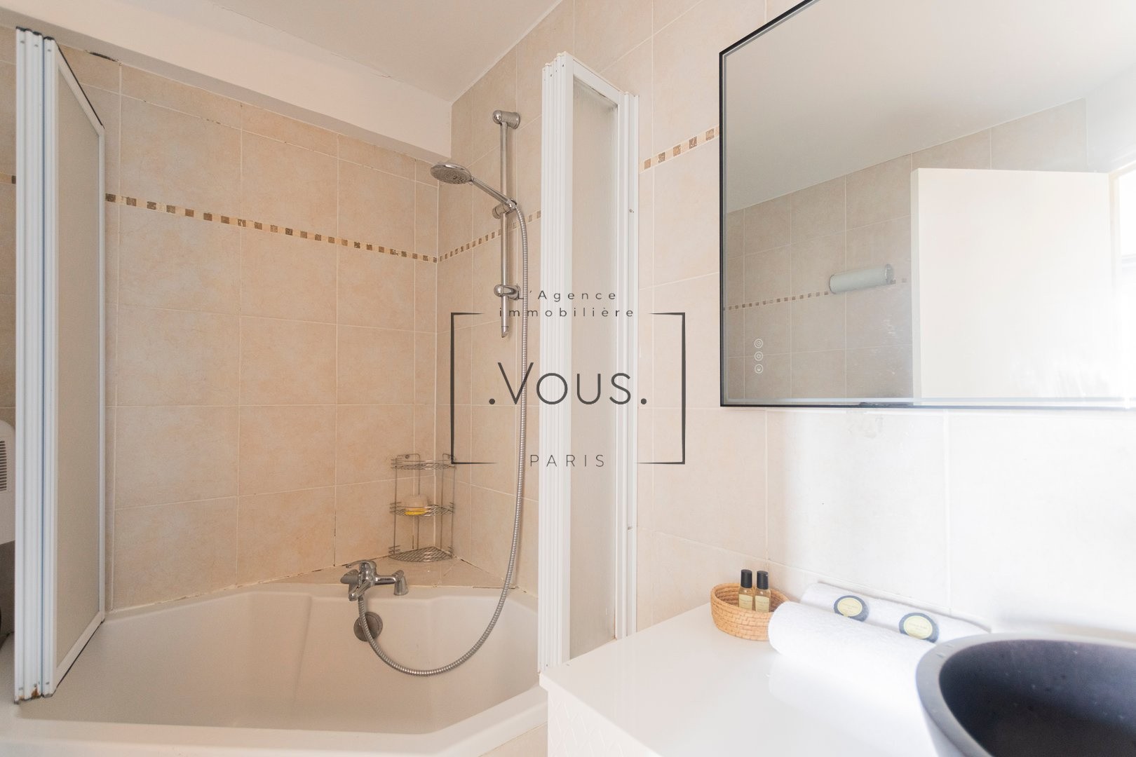 Vente Appartement à Paris Vaugirard 15e arrondissement 3 pièces