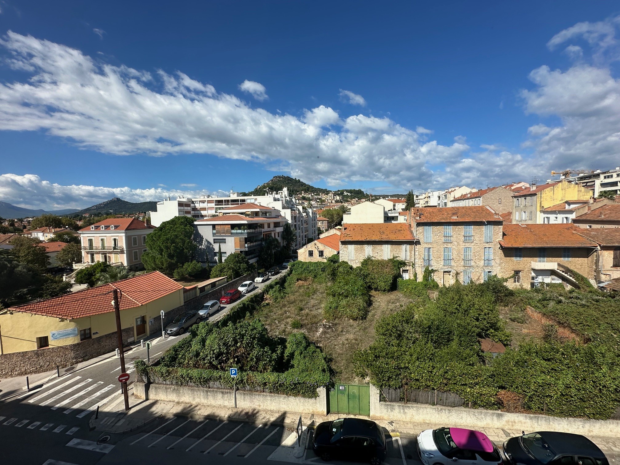 Vente Appartement à Hyères 1 pièce