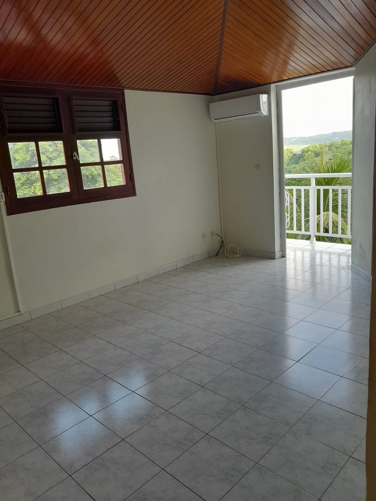 Location Appartement à la Trinité 4 pièces