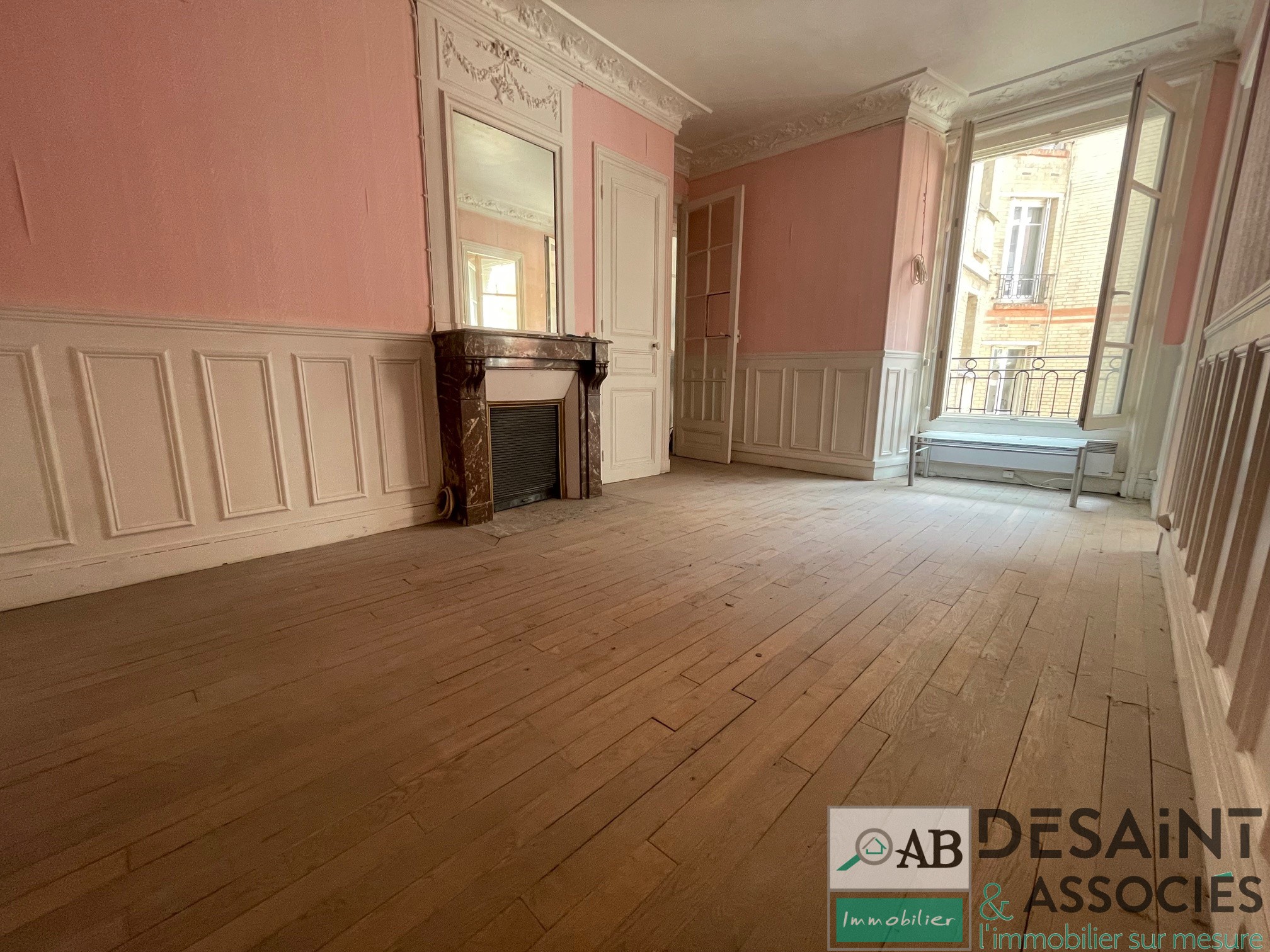 Vente Appartement à Paris Butte-Montmartre 18e arrondissement 2 pièces