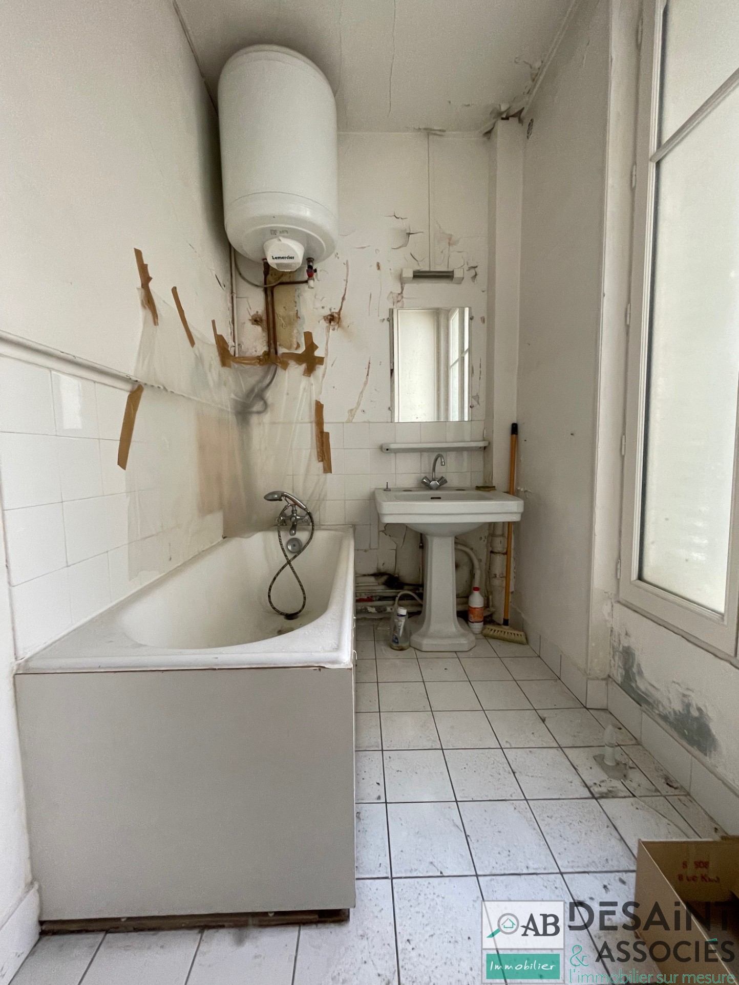 Vente Appartement à Paris Butte-Montmartre 18e arrondissement 2 pièces