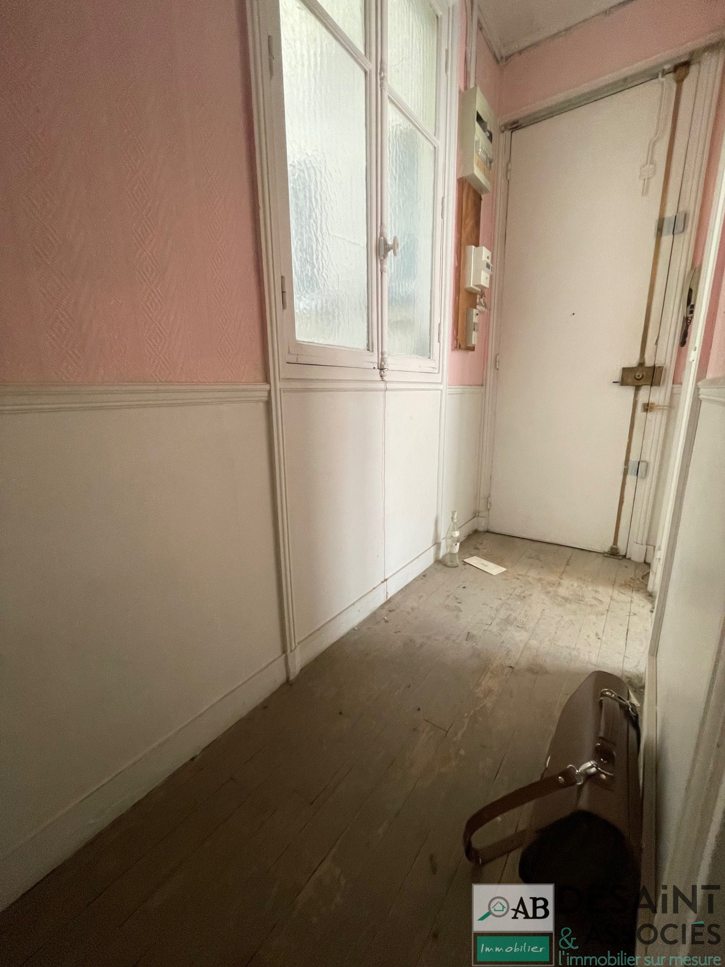 Vente Appartement à Paris Butte-Montmartre 18e arrondissement 2 pièces