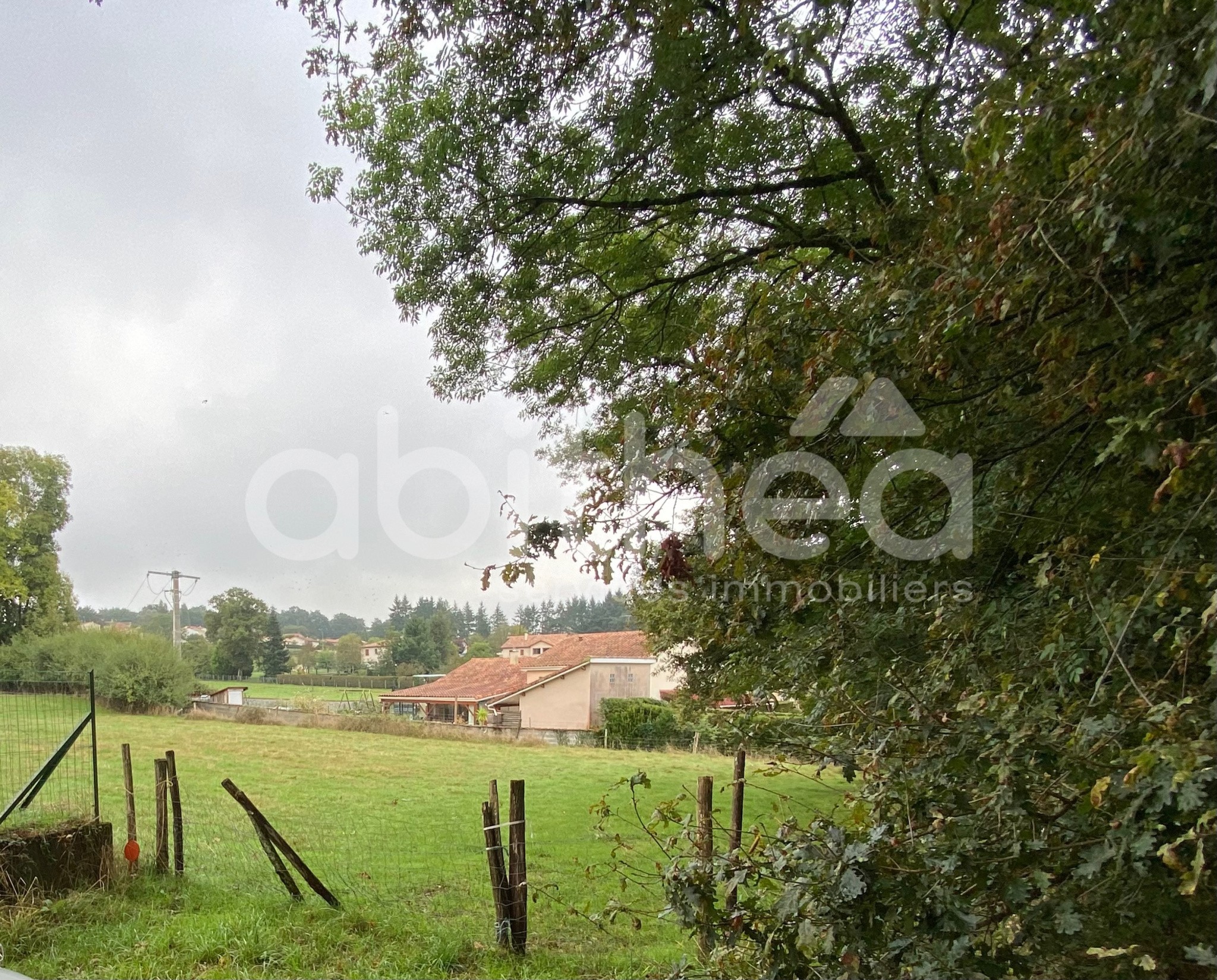 Vente Terrain à Chabanais 0 pièce