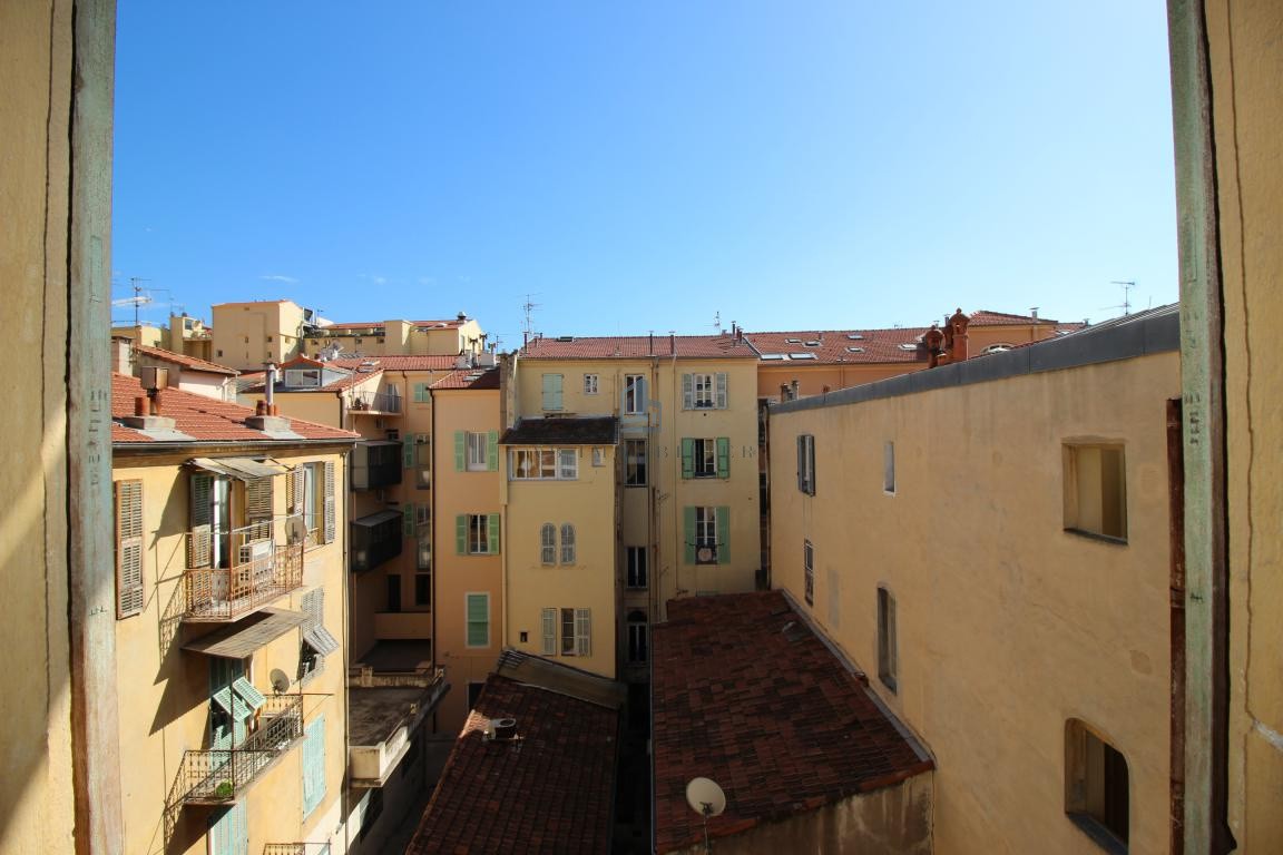 Location Appartement à Menton 2 pièces