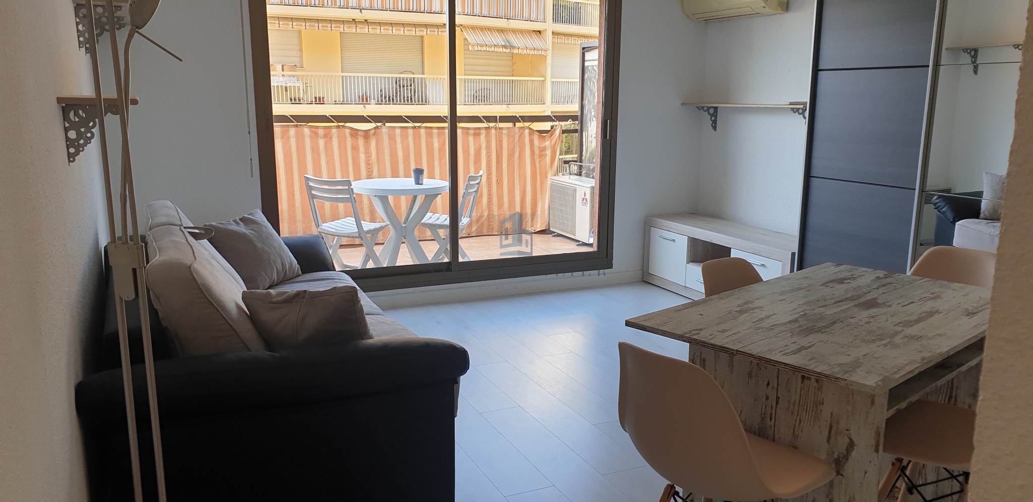 Location Appartement à Menton 1 pièce