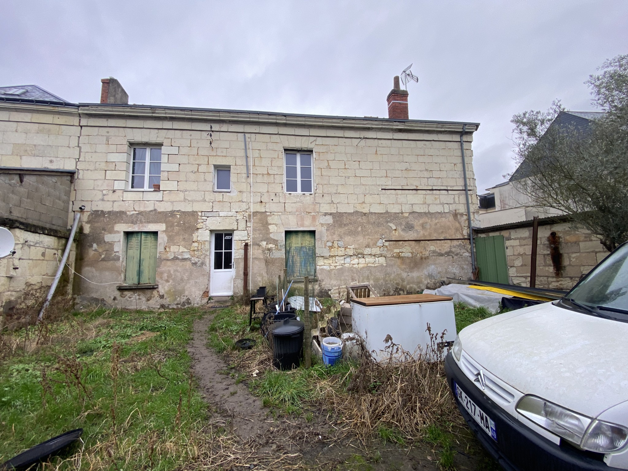 Vente Bureau / Commerce à Saumur 0 pièce