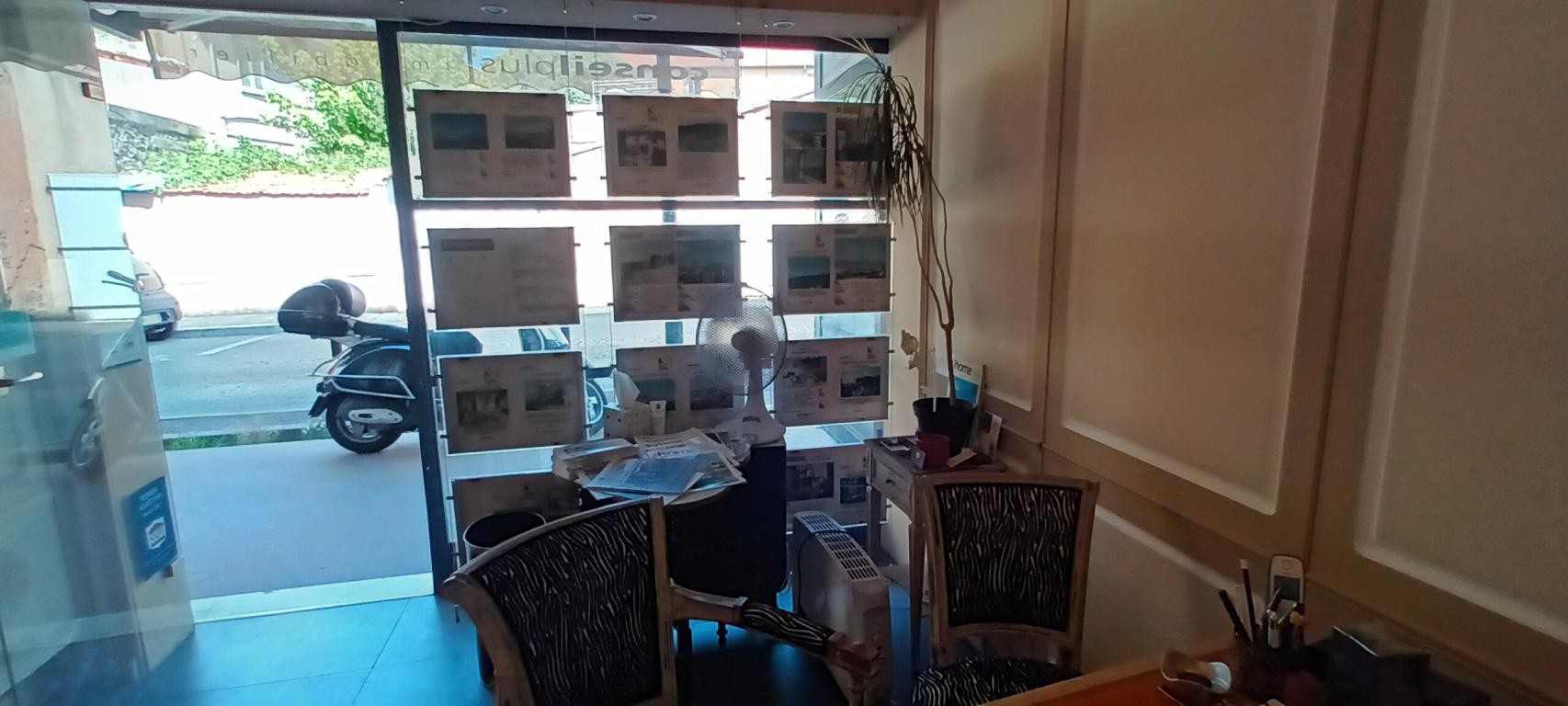 Vente Bureau / Commerce à Antibes 0 pièce