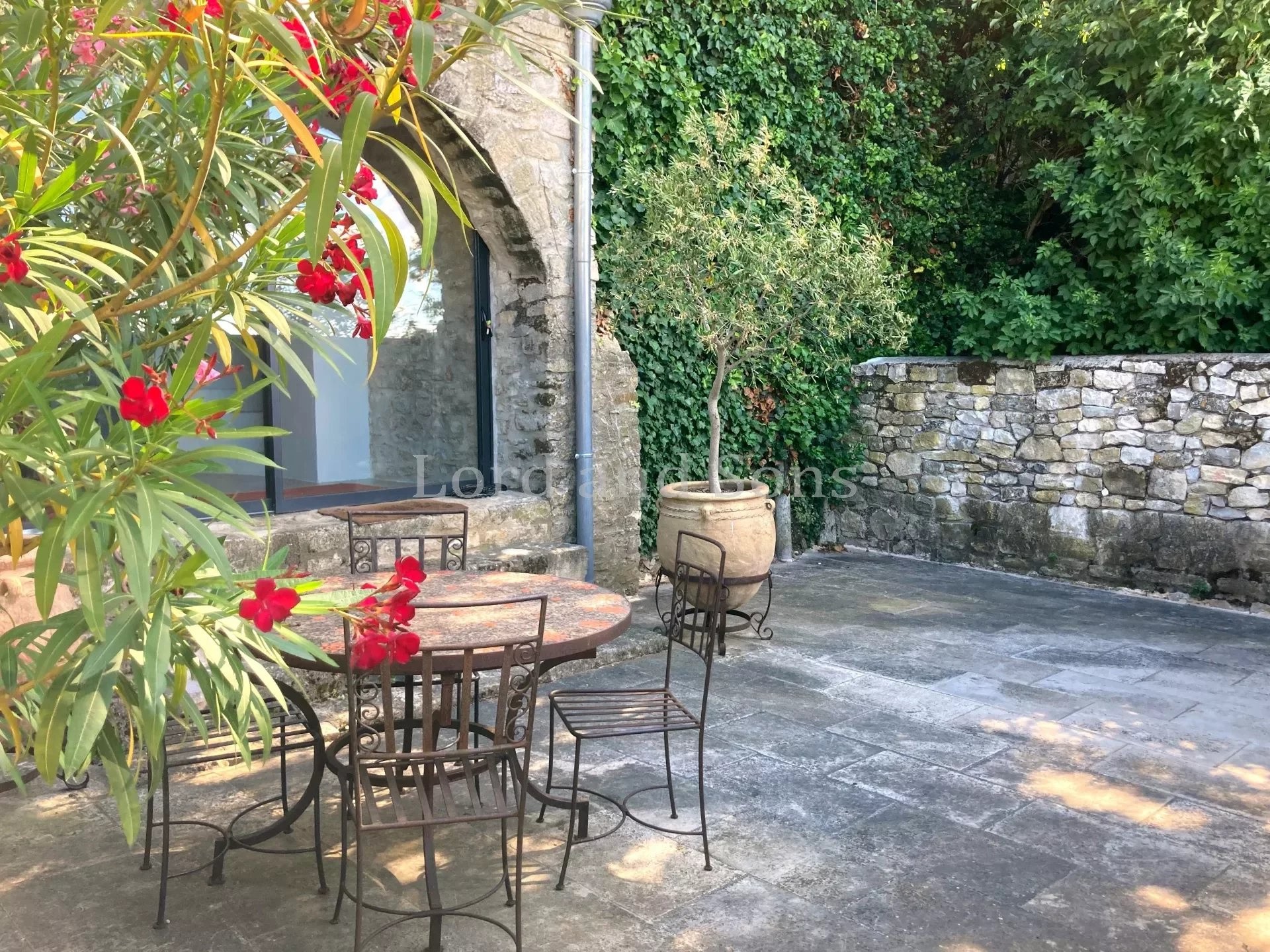 Vente Maison à Vaison-la-Romaine 7 pièces