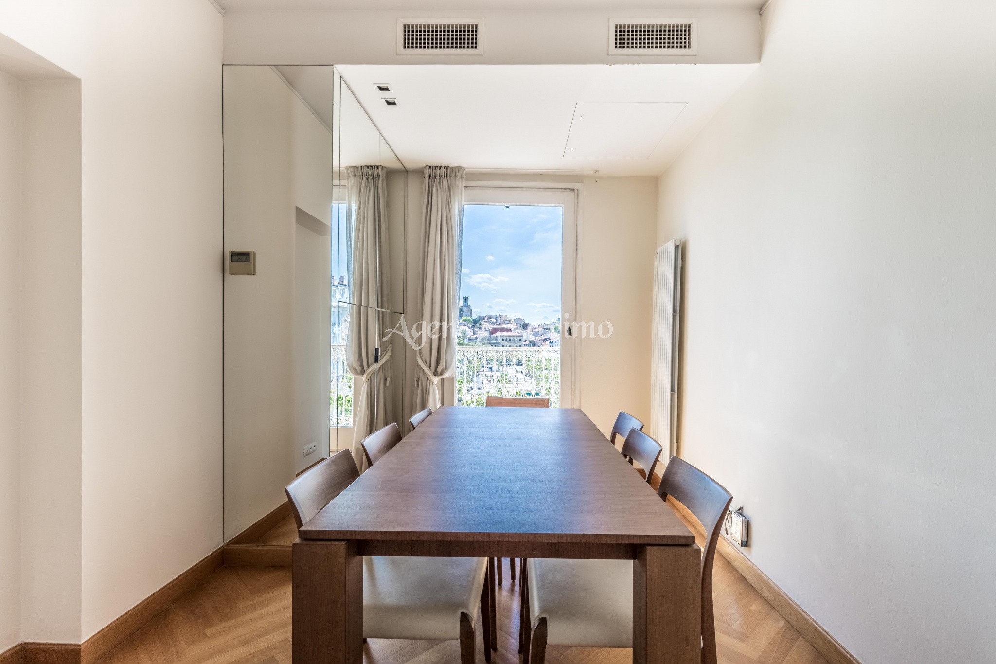 Location Appartement à Cannes 4 pièces