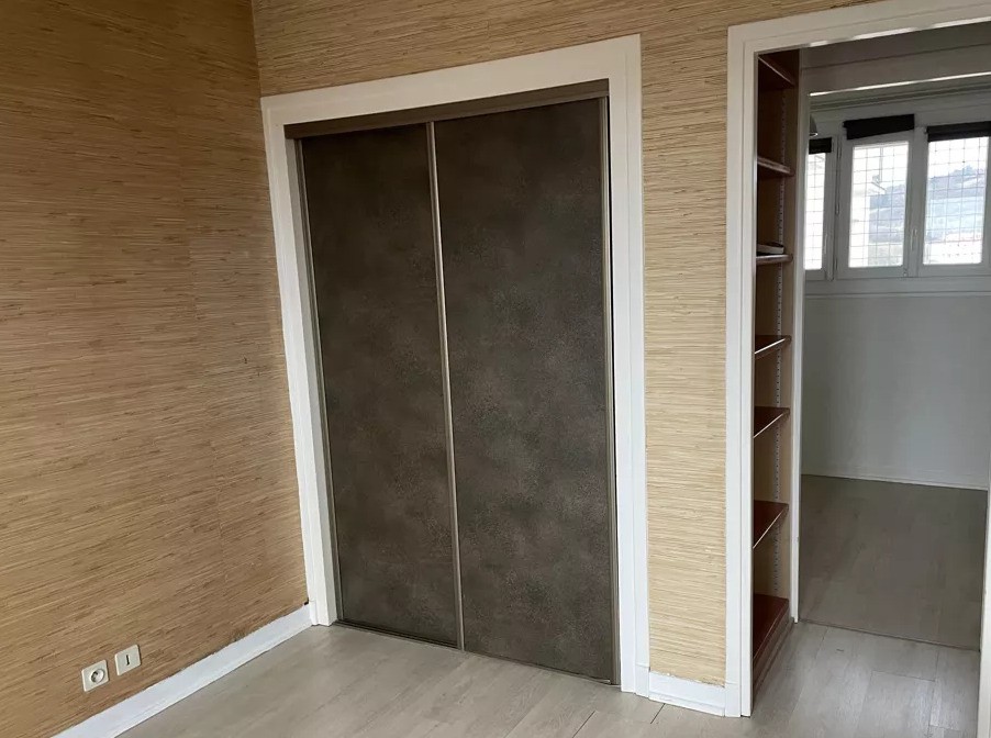 Vente Appartement à Vichy 6 pièces