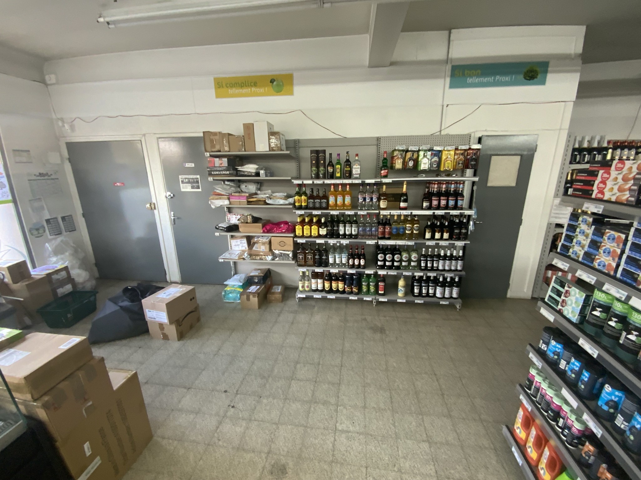 Vente Bureau / Commerce à Renescure 0 pièce