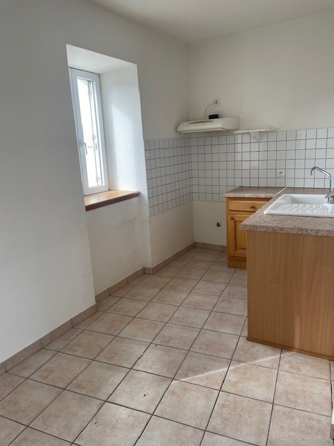 Location Appartement à Coucouron 3 pièces