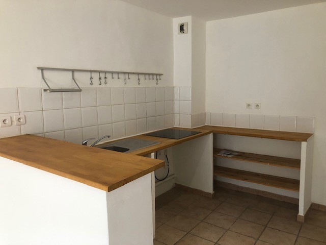 Location Appartement à Marseille 1er arrondissement 2 pièces