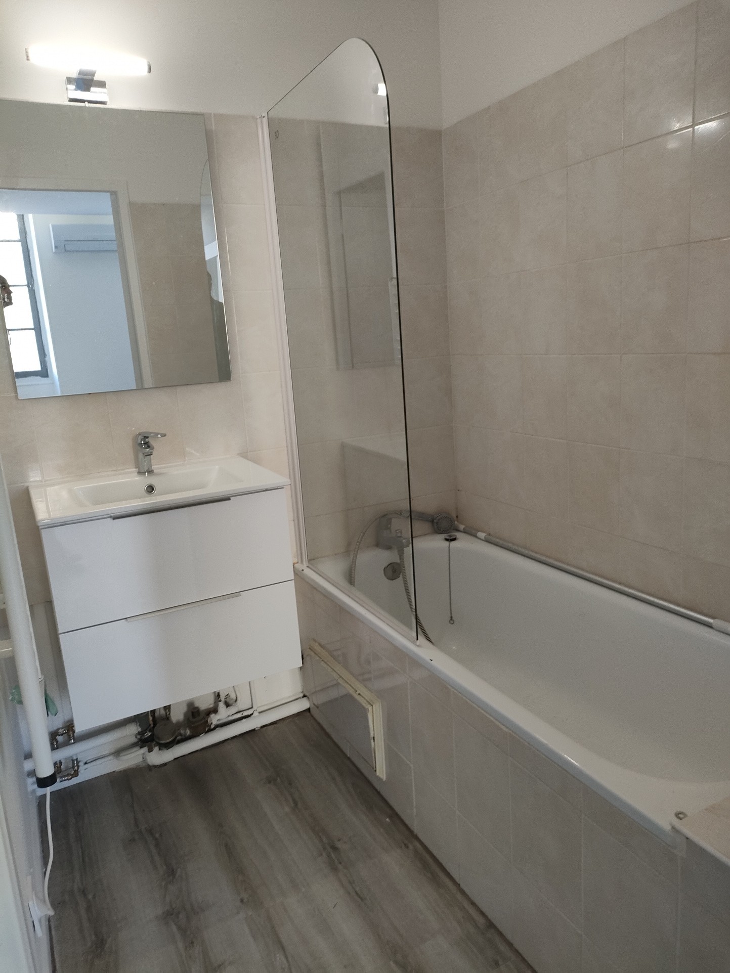 Location Appartement à Marseille 5e arrondissement 2 pièces