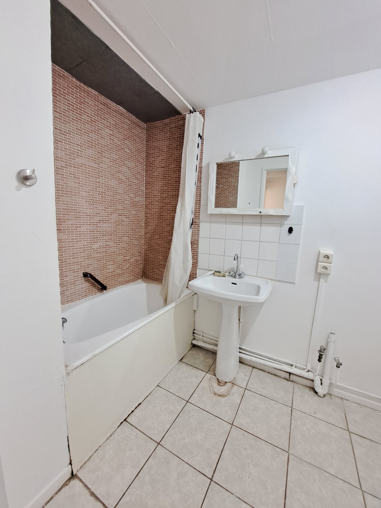 Location Appartement à Marseille 5e arrondissement 1 pièce