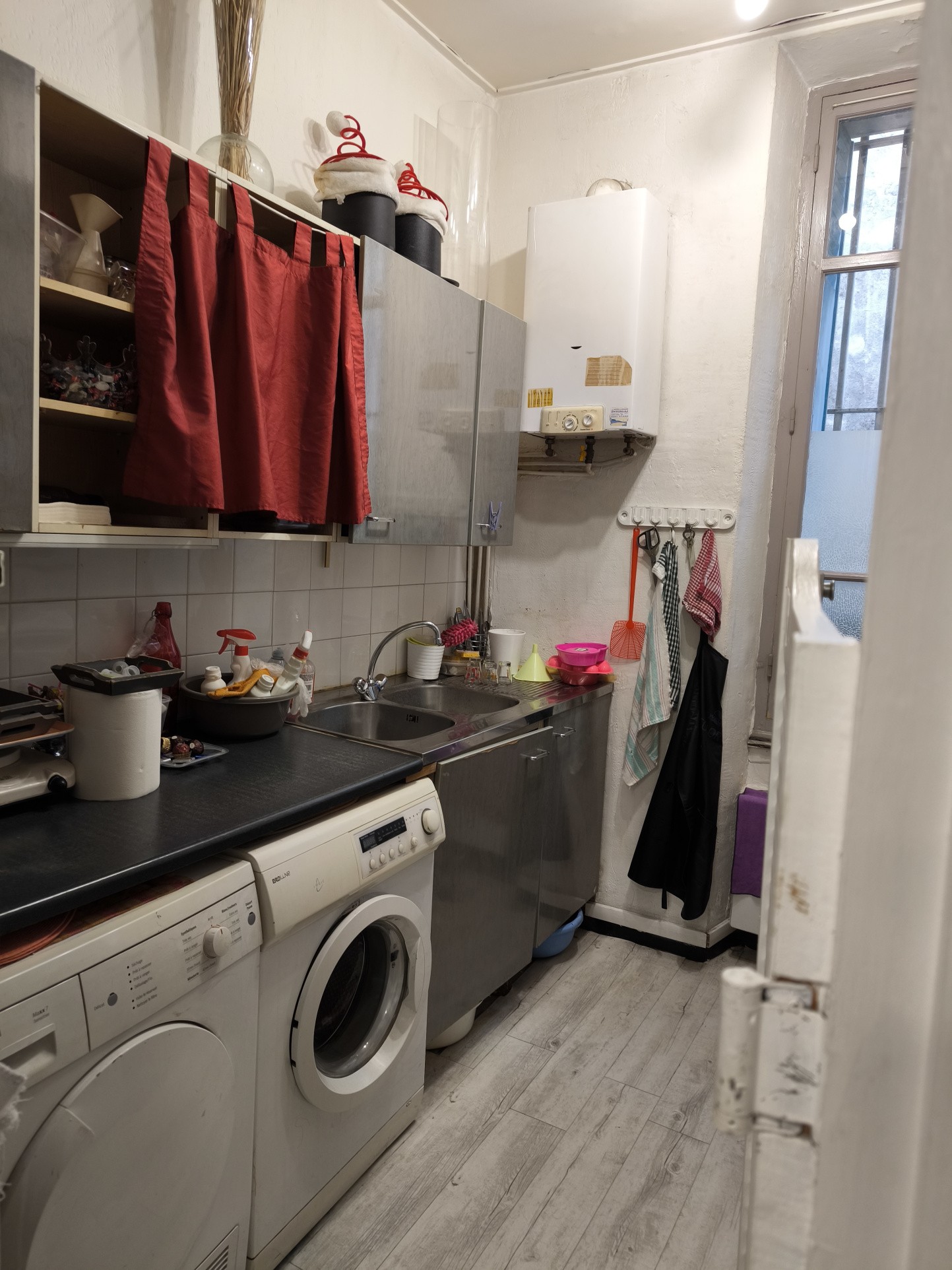 Vente Bureau / Commerce à Marseille 11e arrondissement 3 pièces