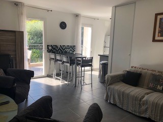 Location Appartement à Saint-Cyr-sur-Mer 3 pièces