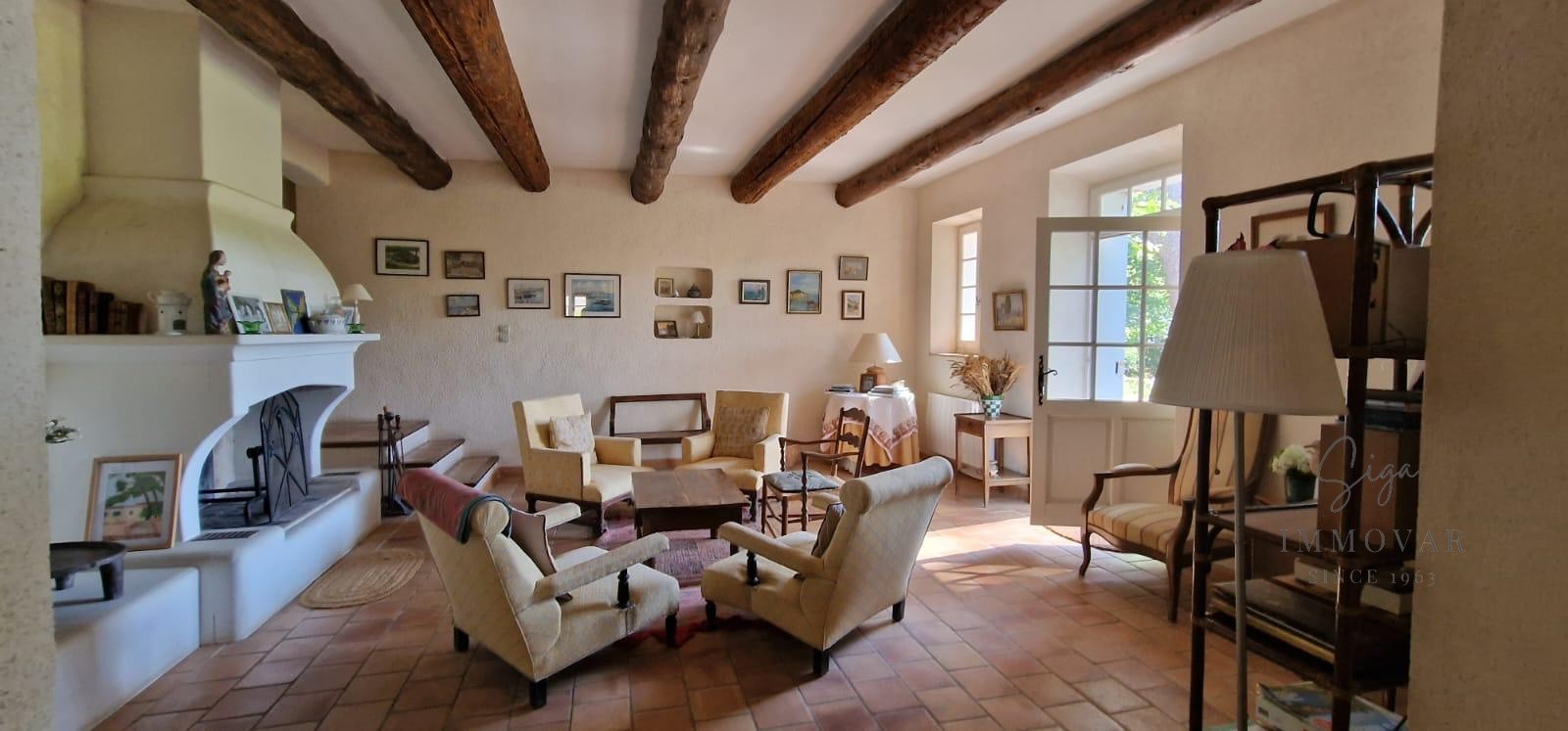 Vente Maison à Saint-Cyr-sur-Mer 14 pièces