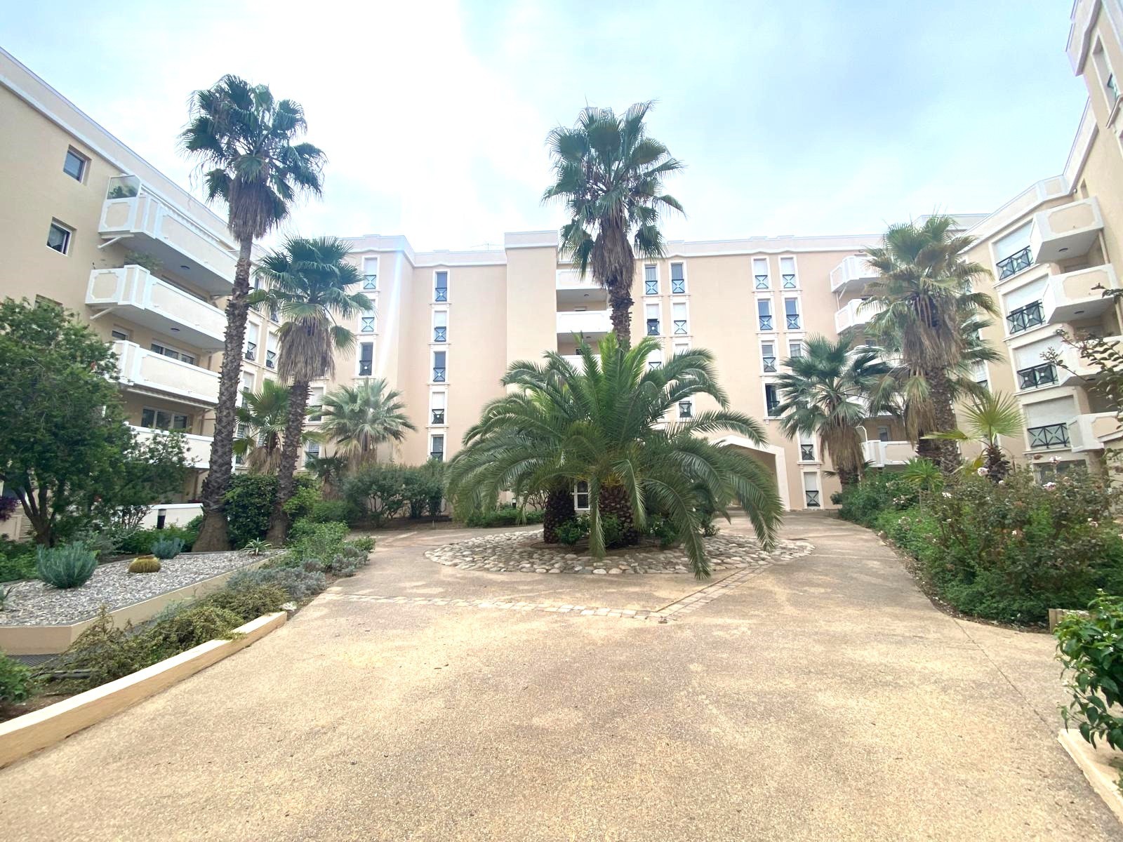 Vente Appartement à Hyères 2 pièces