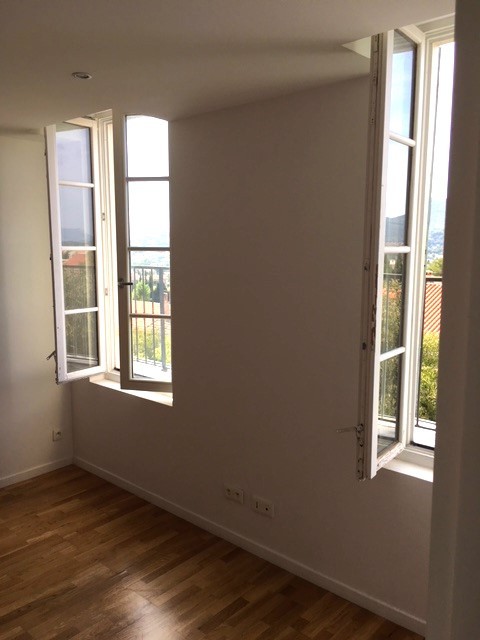 Vente Appartement à Hyères 2 pièces