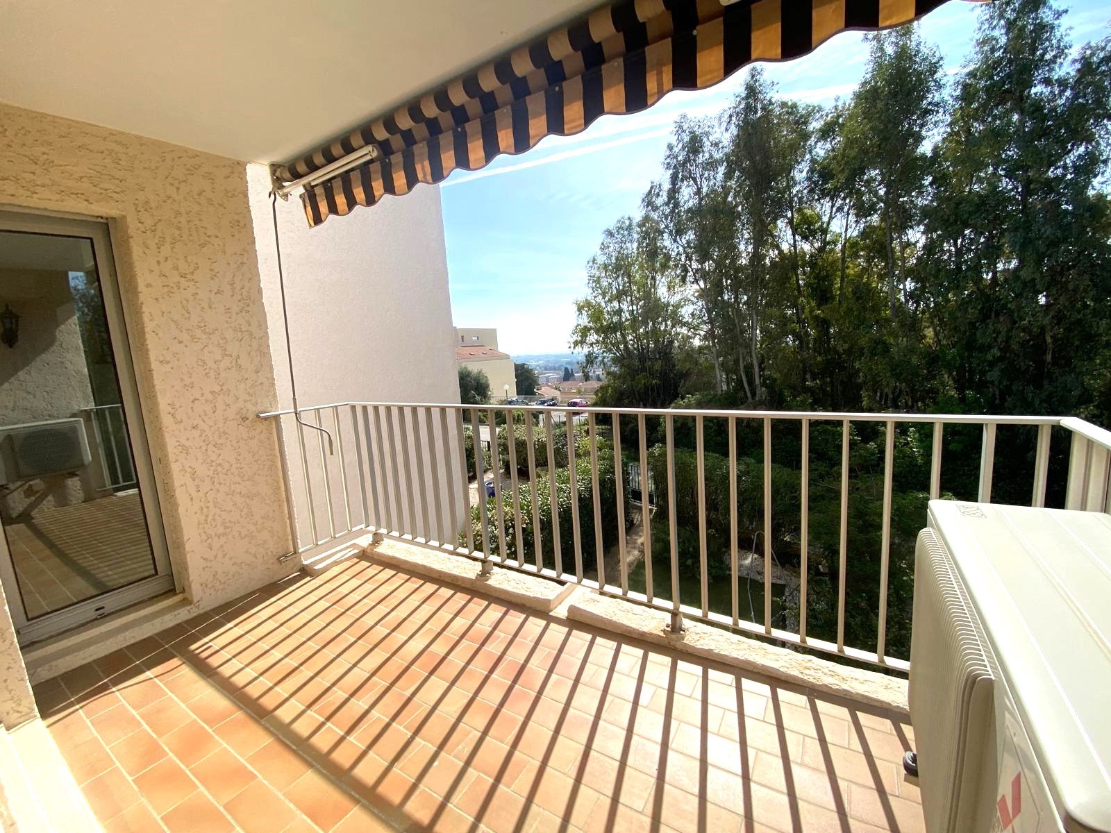 Vente Appartement à Hyères 5 pièces