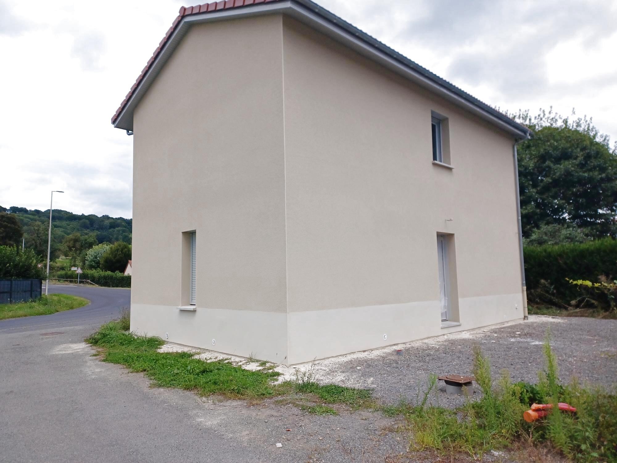 Location Maison à Arpajon-sur-Cère 2 pièces