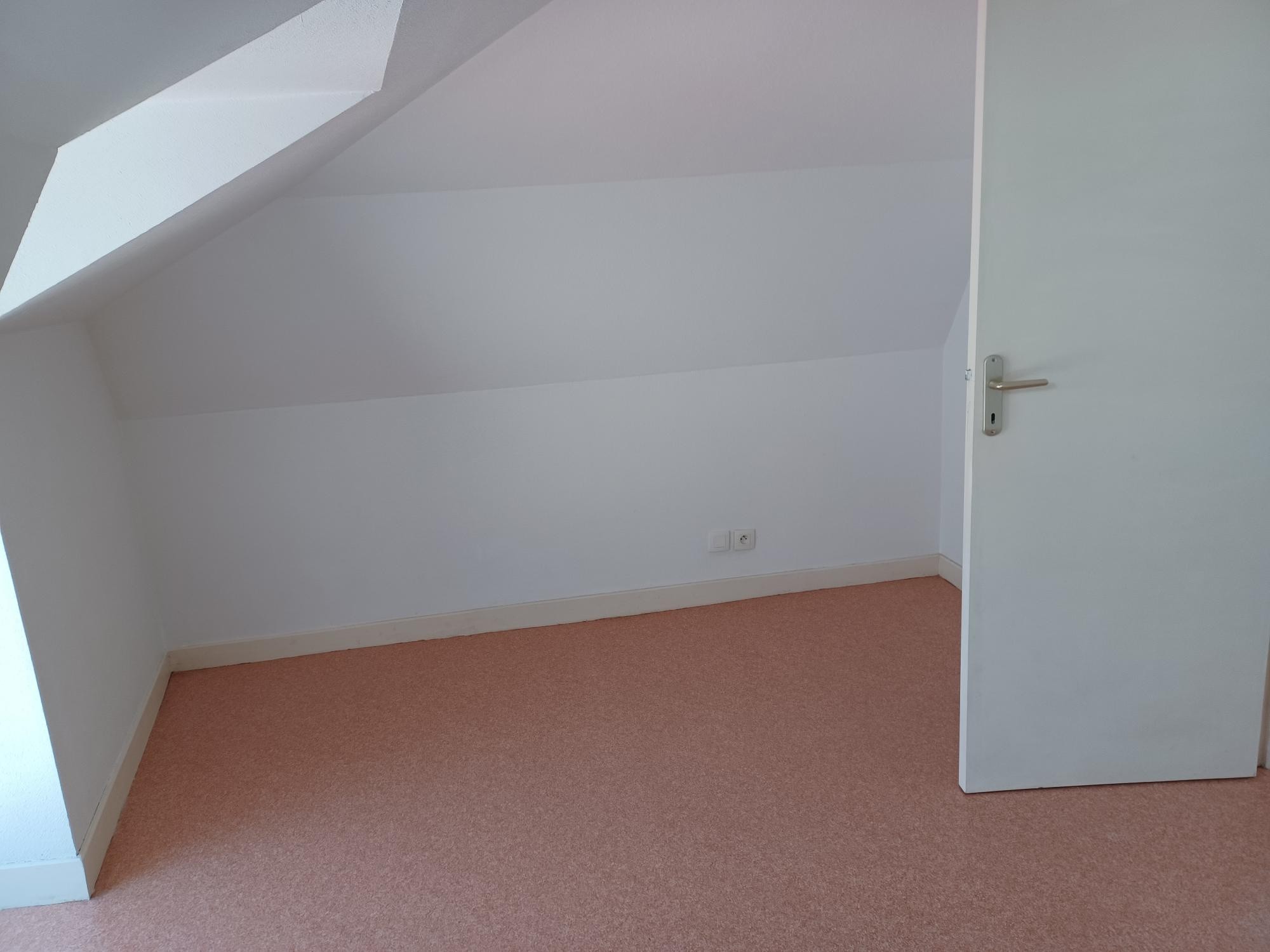 Location Appartement à Vic-sur-Cère 3 pièces