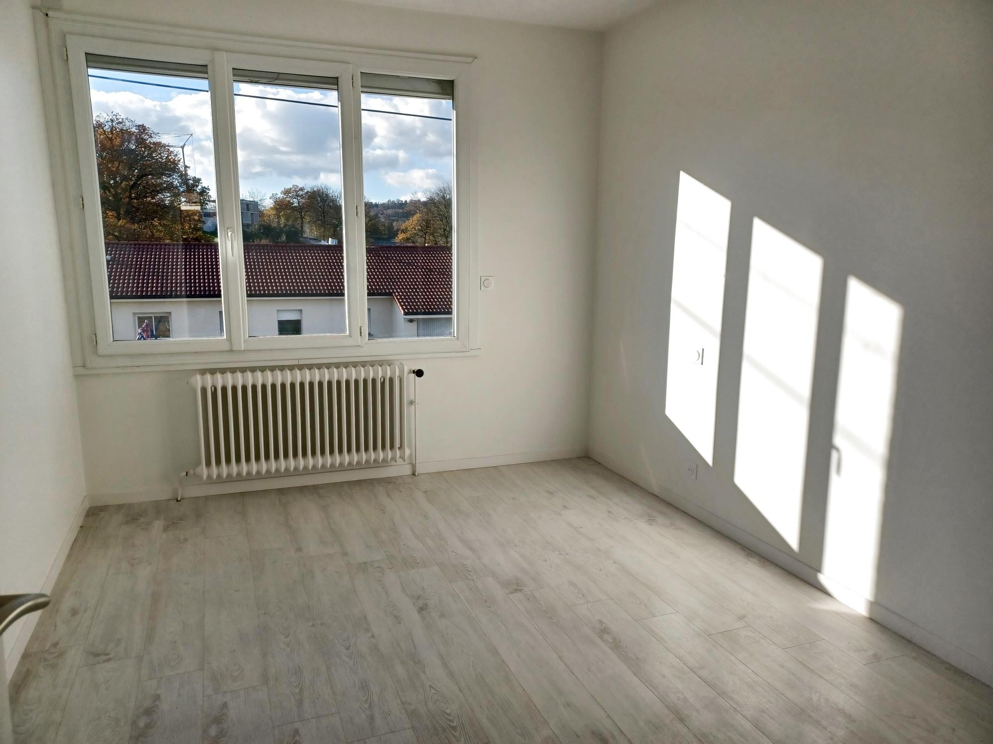 Location Appartement à Jussac 3 pièces