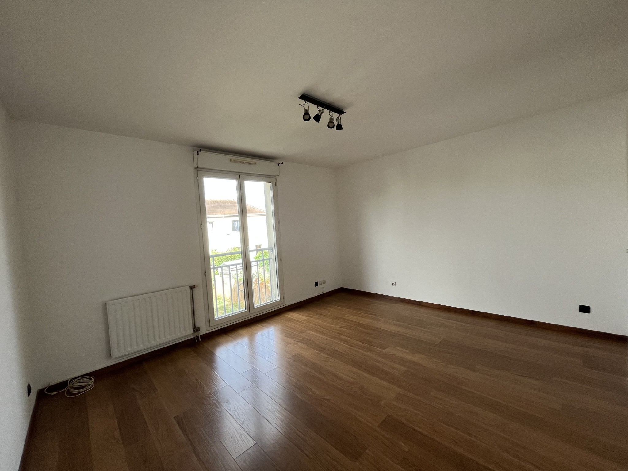 Location Appartement à Marly-la-Ville 1 pièce