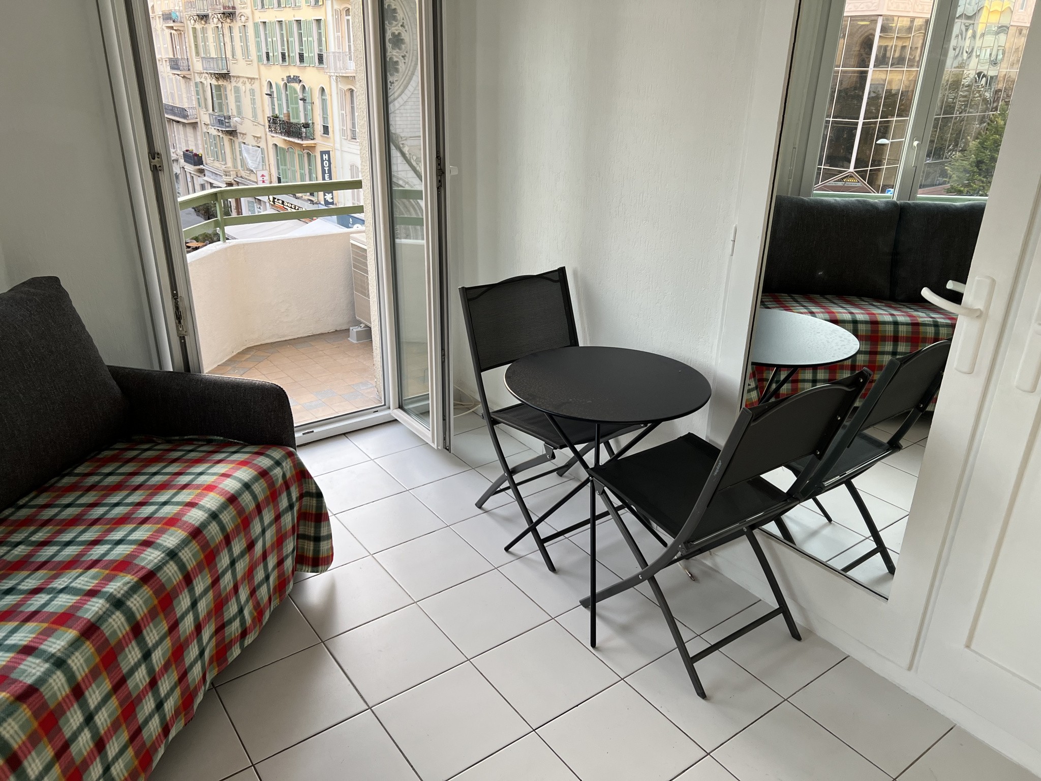 Location Appartement à Nice 1 pièce