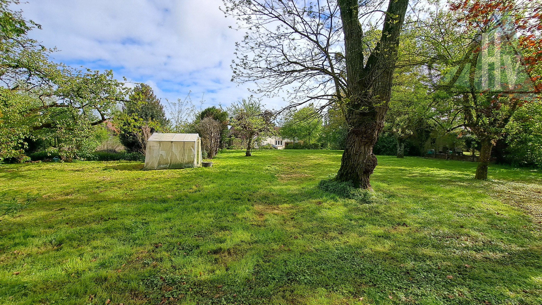 Vente Maison à Villeneuve-la-Guyard 8 pièces